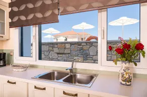 Danae Luxury Apartment - Image 2