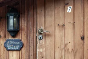 Pleasant log cabin with room for 6 - Image 3