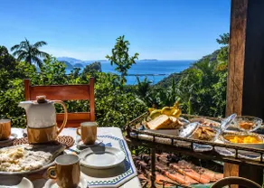 Stunning View Retreat at Praia do Felix - Image 2