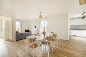 Modern and spacious 3-bedroom apartment in central Cachan - Image 5