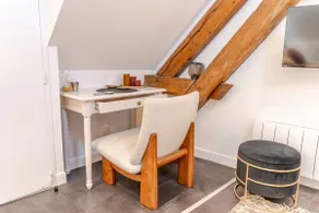 Authentic, chic and relaxing - Image 5