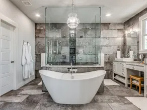 Carlton Landing Luxury Lakeview w/Golf Cart Rental - Image 3