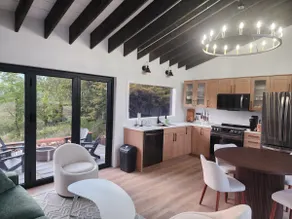 Luxury Cabin Retreat | Hot Tub + Bluff Views - Image 4