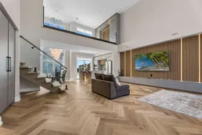 Sterling Manor: Modern 5B/3.5B, & Parking! - Image 5