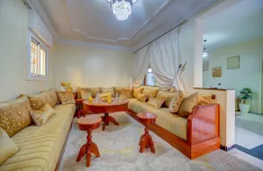 Spacious Private Garden family 7 min Corniche - Image 2