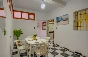 Spacious Private Garden family 7 min Corniche - Image 5