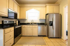 Cozy Family Home 3BR/2.5BA, Sleeps 8 Near Ole Miss - Image 5