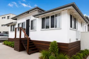 Mooloolaba Family Home l Beach 4 Min Walk l Pets! - Image 5