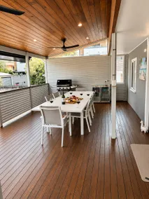 Mooloolaba Family Home l Beach 4 Min Walk l Pets! - Image 2
