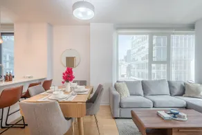 Corner 2BR Old Port | Free Indoor Parking - Image 3