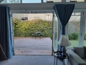 Elegant Art Deco Gem Cosy 3BR Retreat - Image 3