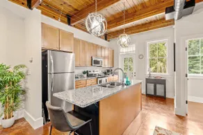 Perfect GetAway in Sought-After Habersham Sleeps 5 - Image 3