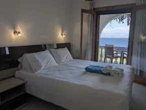 Dionysos Apartments - Image 2