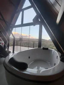 Romantic Cabin with Bathtub in Mantiqueira - Image 5