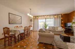 Rustic Country House with Mountain Views, Private Terrace & Wi-Fi in Bonastre - Image 5