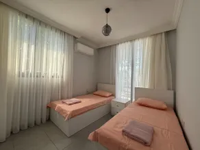 Kyrenia Center 4+1 Apartment Walking Distance to Casinos - Image 5