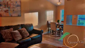 Stay Peachy, Stay Chic - Modern Southern Charm - Image 4