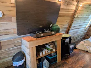 Farm Glamping Cabin - Image 4