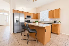 Peoria Oasis, near stadiums and sports complex - Image 5