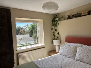 Cosy Coastal Cottage with Sea & Castle Views. - Image 3