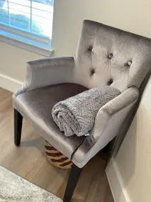 New Modern Apt in North Dallas - Image 5