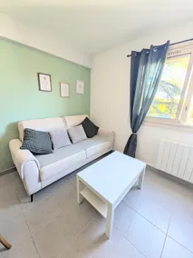 Charming one-bedroom apartment 100 m from the thermal spa, ideal location - Image 5