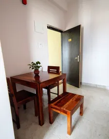 Spacious 1BHK Infocity, Patia|balcony view|couples - Image 2