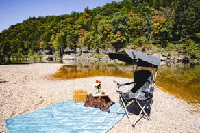Peaceful Riverside Getaway - Image 2