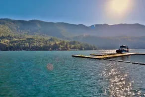 Cornerstone Haven – A Family Lakeside Escape - Image 2