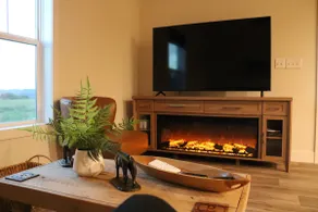 Peaceful Getaway - Wi-Fi, Firepit & Stargazing - Image 3