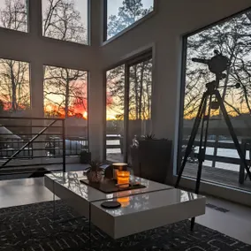 Sunset Lakefront Glass Retreat, Hot Tub, Kayaks - Image 2