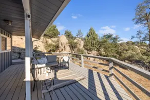 King beds, scenic deck views, near Whiskey Row. - Image 4