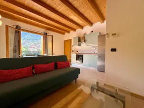 Deluxe apartment with mountain view - Image 3