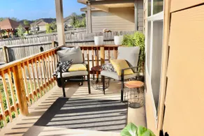 5-Bedroom Family Getaway w/ Yard & Modern Comforts - Image 3