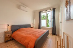 3BR Apartment & 1LR 10 Min Walk to Ghent City Centre with Free WIFI - Image 3