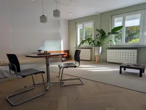 Old appartment near the airport & train station - Image 3