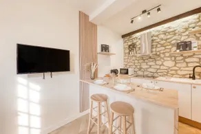 Cozy & modern stopover – 20 min Paris / 15 min Orly - Image 3