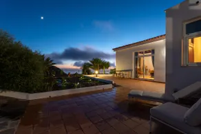 Casa Yang - Design Home with Sea and Sunsetview - Image 2