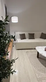Room and hall with self check-in - Image 4