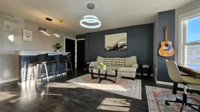 Cozy Unit Near Downtown Hartford - Pets friendly! - Image 2
