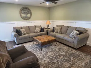 The Farmhouse - Image 4