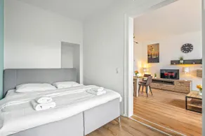 King bed free parking fast wifi pet friendly - Image 3