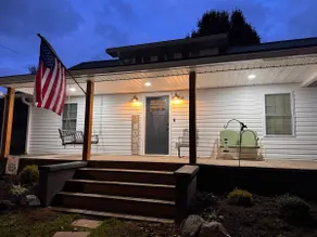 Mamaw's House, quaint home in the countryside - Image 2