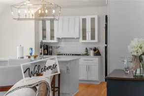 Newly renovated, private home steps from downtown. - Image 4