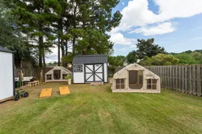 Midweek Retreat 5BR Near Beaches - Image 4