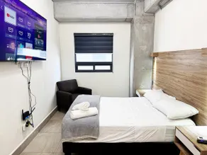 Family-friendly: comfortable 2-bedroom apartment + parking. - Image 3