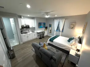 Private Studio Oasis | Kitchenette | Washer/Dryer - Image 2