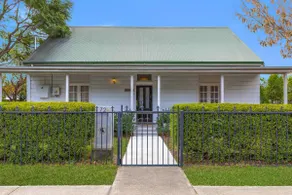 Charming Cottage in the Heart of Singleton - Image 2