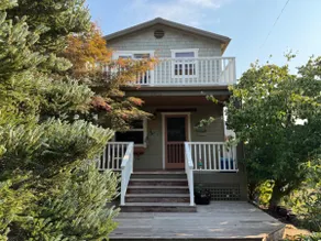 Juniper Beach Cabin on Camano Island - Image 2