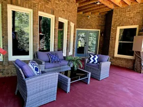 The Lush Escape, Luxury retreat In Milton. - Image 2